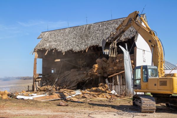 Barn Demolition in Mandeville