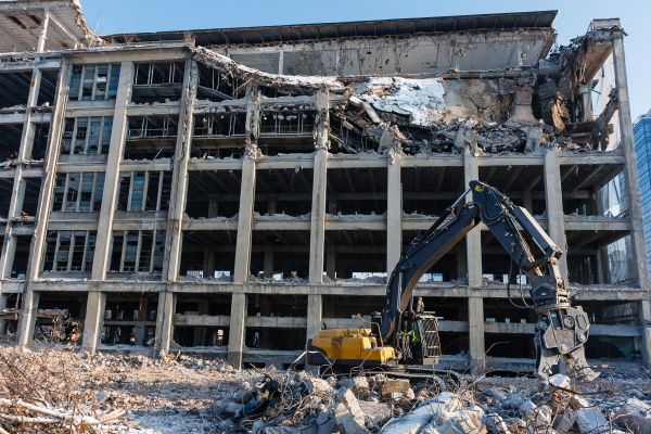 Commercial Building Demolition in Mandeville