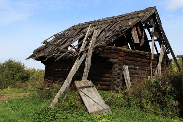 Pole Barn Demolition in Mandeville